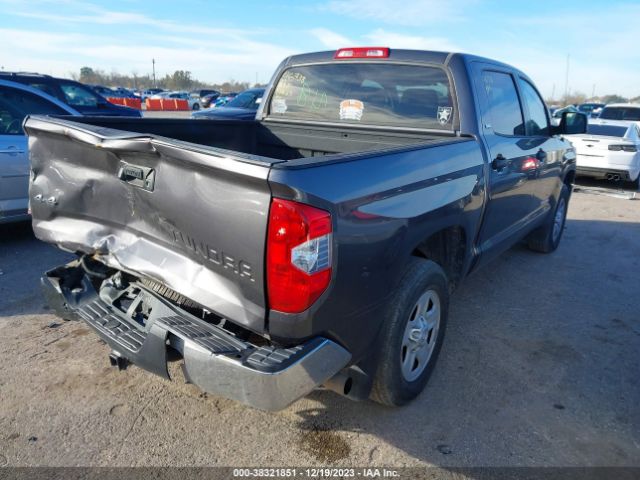 Photo 3 VIN: 5TFDM5F10JX075874 - TOYOTA TUNDRA 