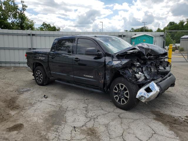 Photo 3 VIN: 5TFDM5F11JX075561 - TOYOTA TUNDRA 