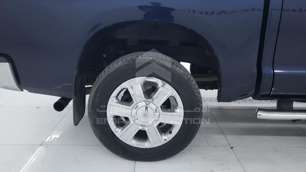 Photo 30 VIN: 5TFDM5F12BX018304 - TOYOTA TUNDRA 