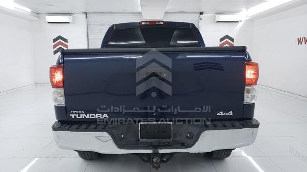 Photo 6 VIN: 5TFDM5F12BX018304 - TOYOTA TUNDRA 