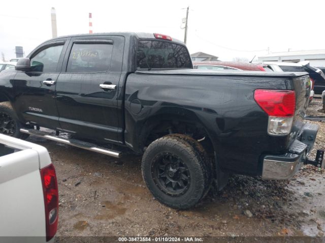 Photo 2 VIN: 5TFDM5F13AX013479 - TOYOTA TUNDRA 