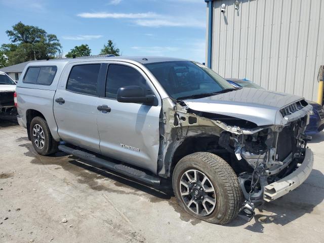 Photo 3 VIN: 5TFDM5F15GX065687 - TOYOTA TUNDRA CRE 