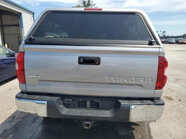 Photo 5 VIN: 5TFDM5F15GX065687 - TOYOTA TUNDRA CRE 