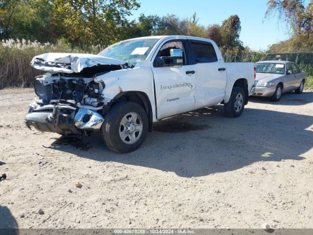 Photo 1 VIN: 5TFDM5F15JX077152 - TOYOTA TUNDRA 