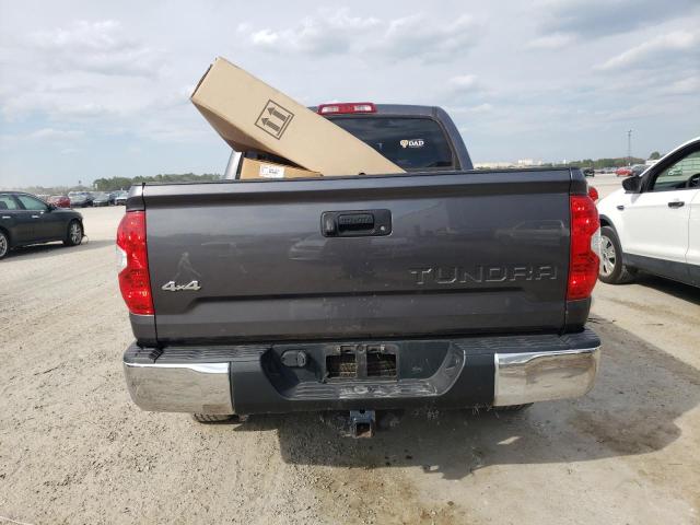 Photo 5 VIN: 5TFDM5F15JX078205 - TOYOTA TUNDRA CRE 