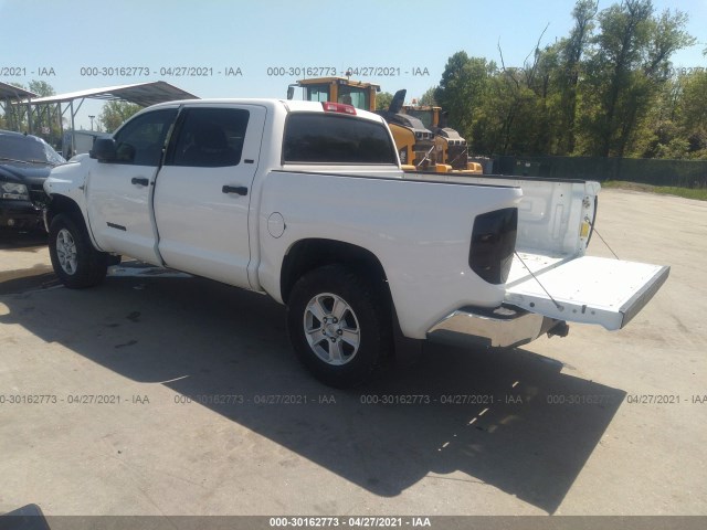 Photo 2 VIN: 5TFDM5F16KX079994 - TOYOTA TUNDRA 4WD 