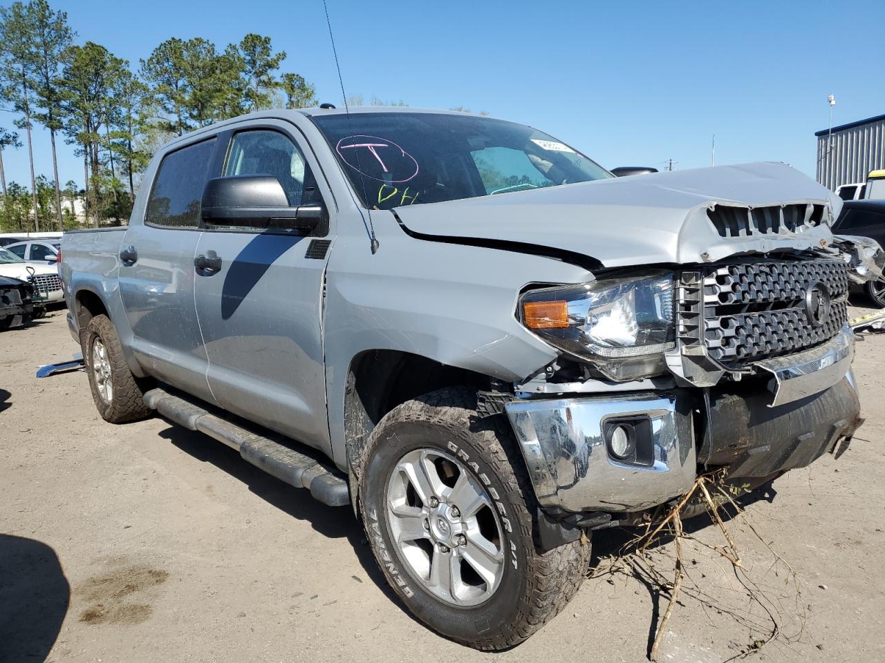 Photo 3 VIN: 5TFDM5F17JX078657 - TOYOTA TUNDRA 