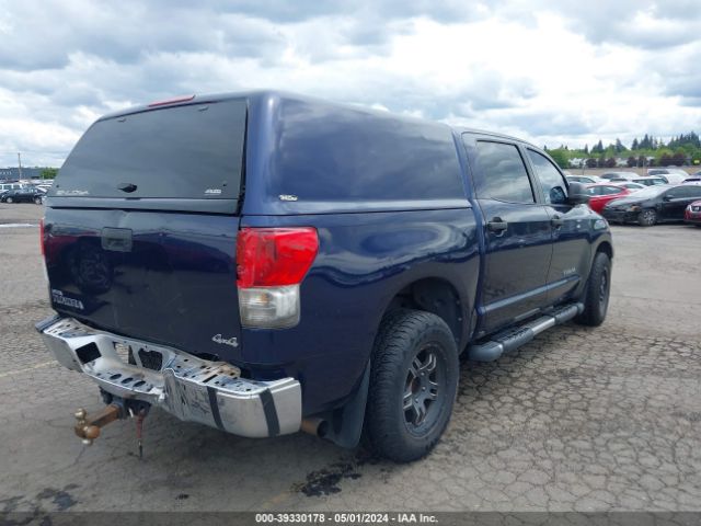 Photo 3 VIN: 5TFDM5F18DX044523 - TOYOTA TUNDRA 