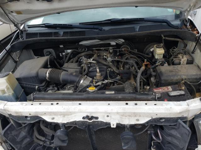 Photo 6 VIN: 5TFDM5F19AX002566 - TOYOTA TUNDRA CRE 