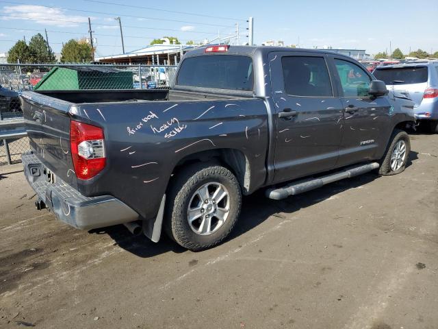 Photo 2 VIN: 5TFDM5F1XGX066740 - TOYOTA TUNDRA CRE 