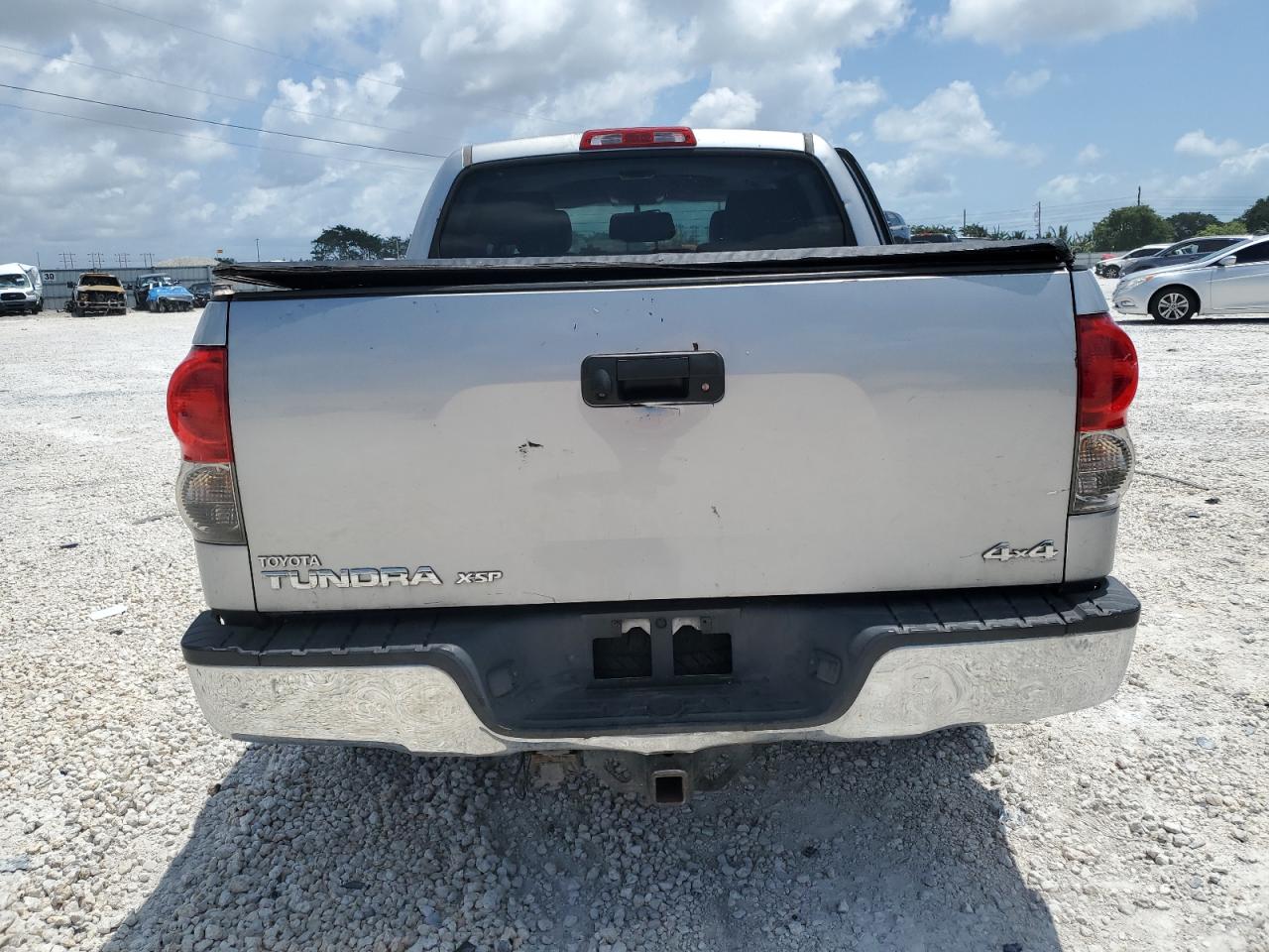 Photo 5 VIN: 5TFDV54108X058051 - TOYOTA TUNDRA 