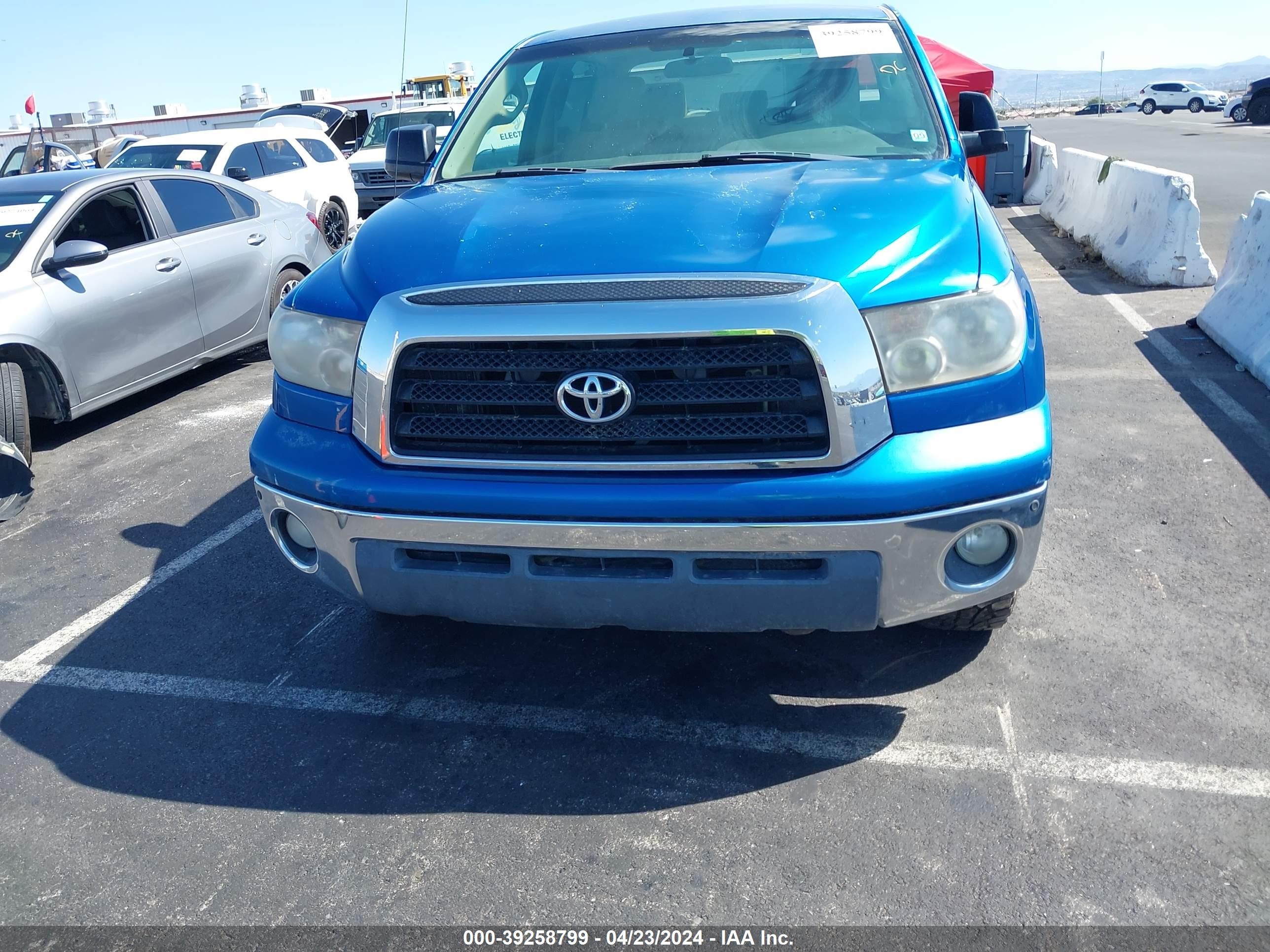 Photo 5 VIN: 5TFDV54108X058891 - TOYOTA TUNDRA 