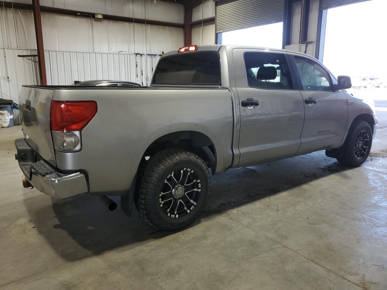 Photo 2 VIN: 5TFDV54118X034356 - TOYOTA TUNDRA 