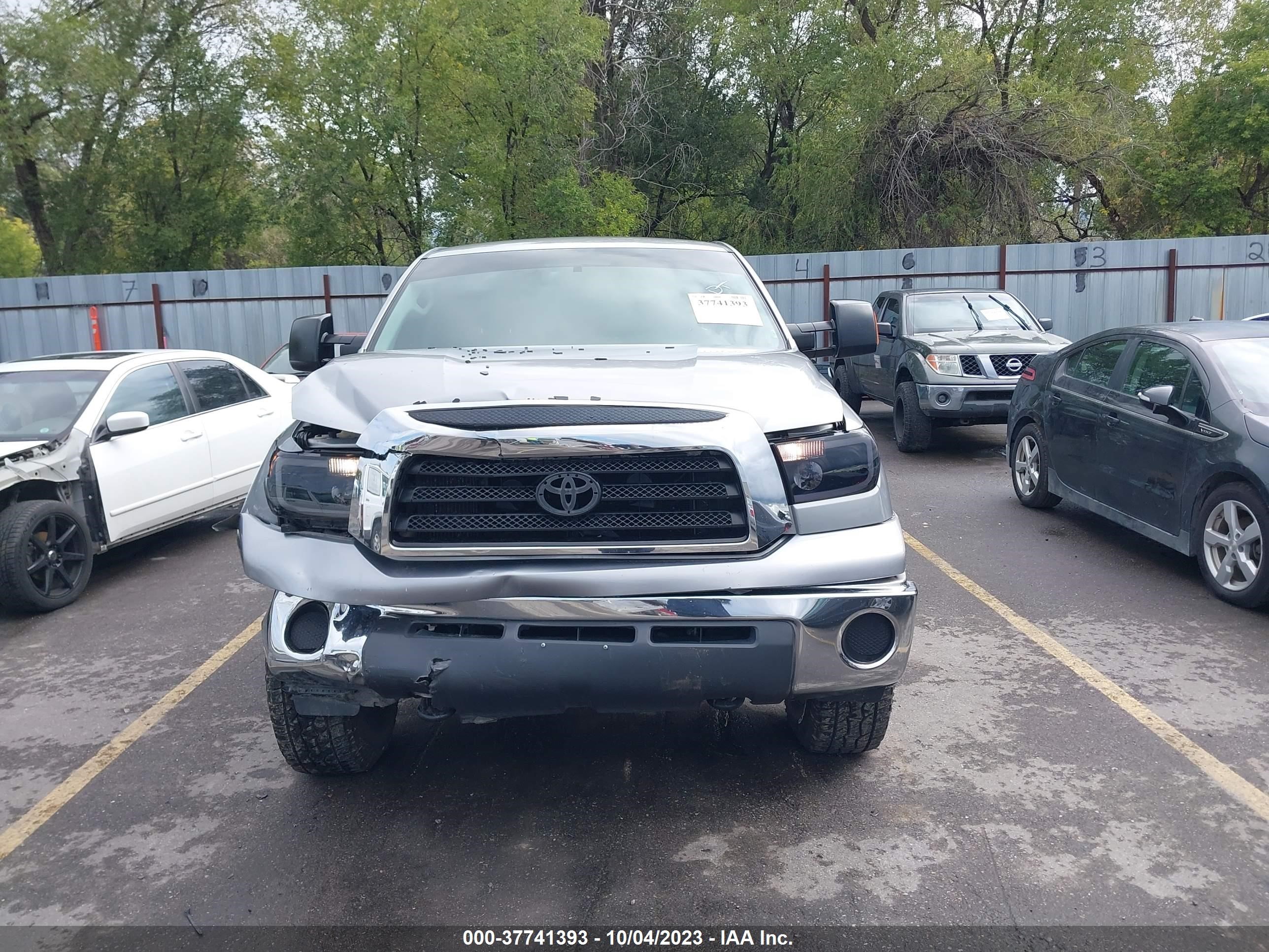 Photo 11 VIN: 5TFDV54168X062203 - TOYOTA TUNDRA 