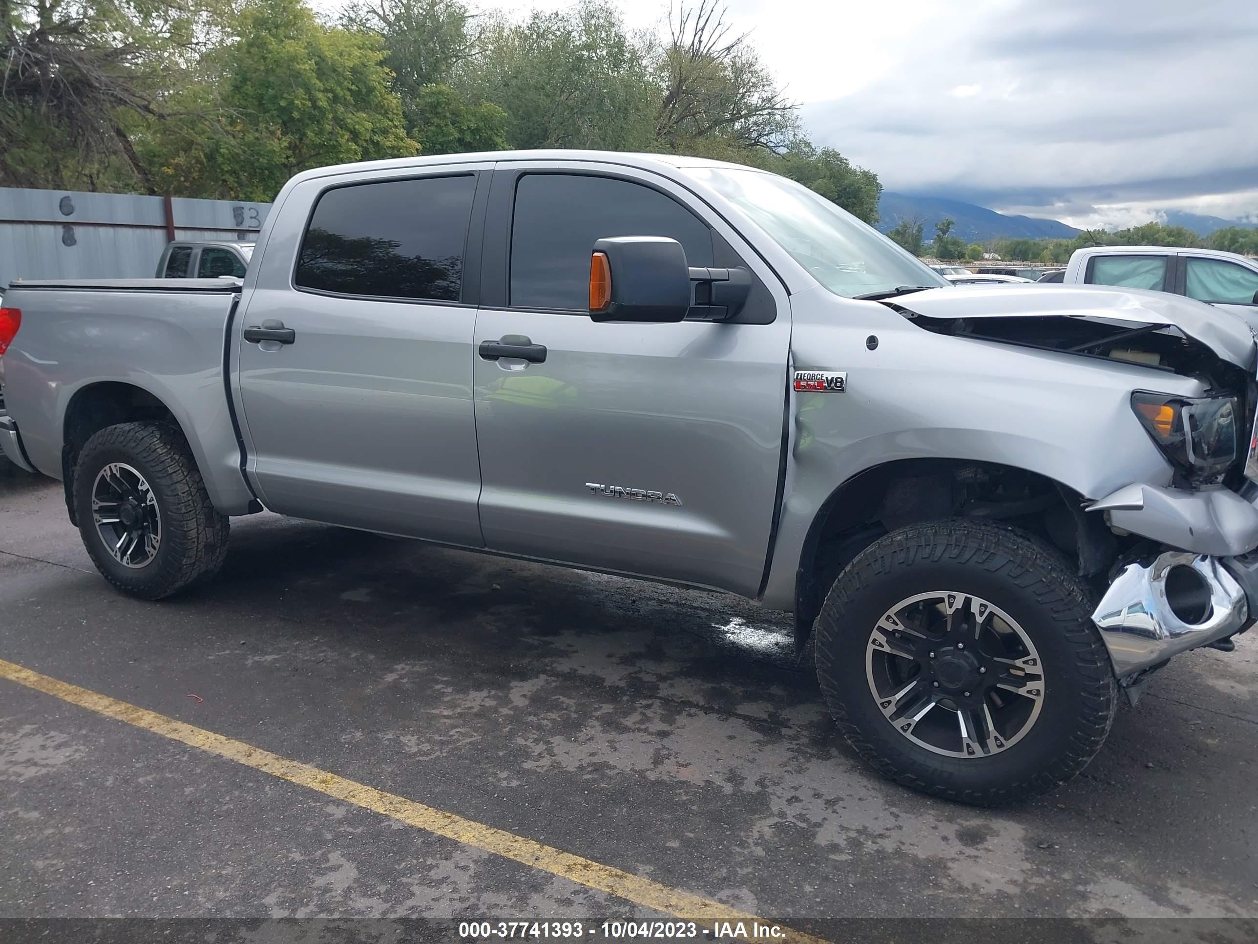 Photo 12 VIN: 5TFDV54168X062203 - TOYOTA TUNDRA 