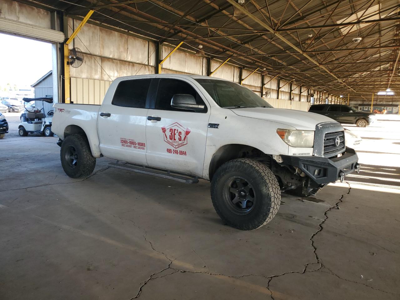 Photo 3 VIN: 5TFDW54169X084961 - TOYOTA TUNDRA 