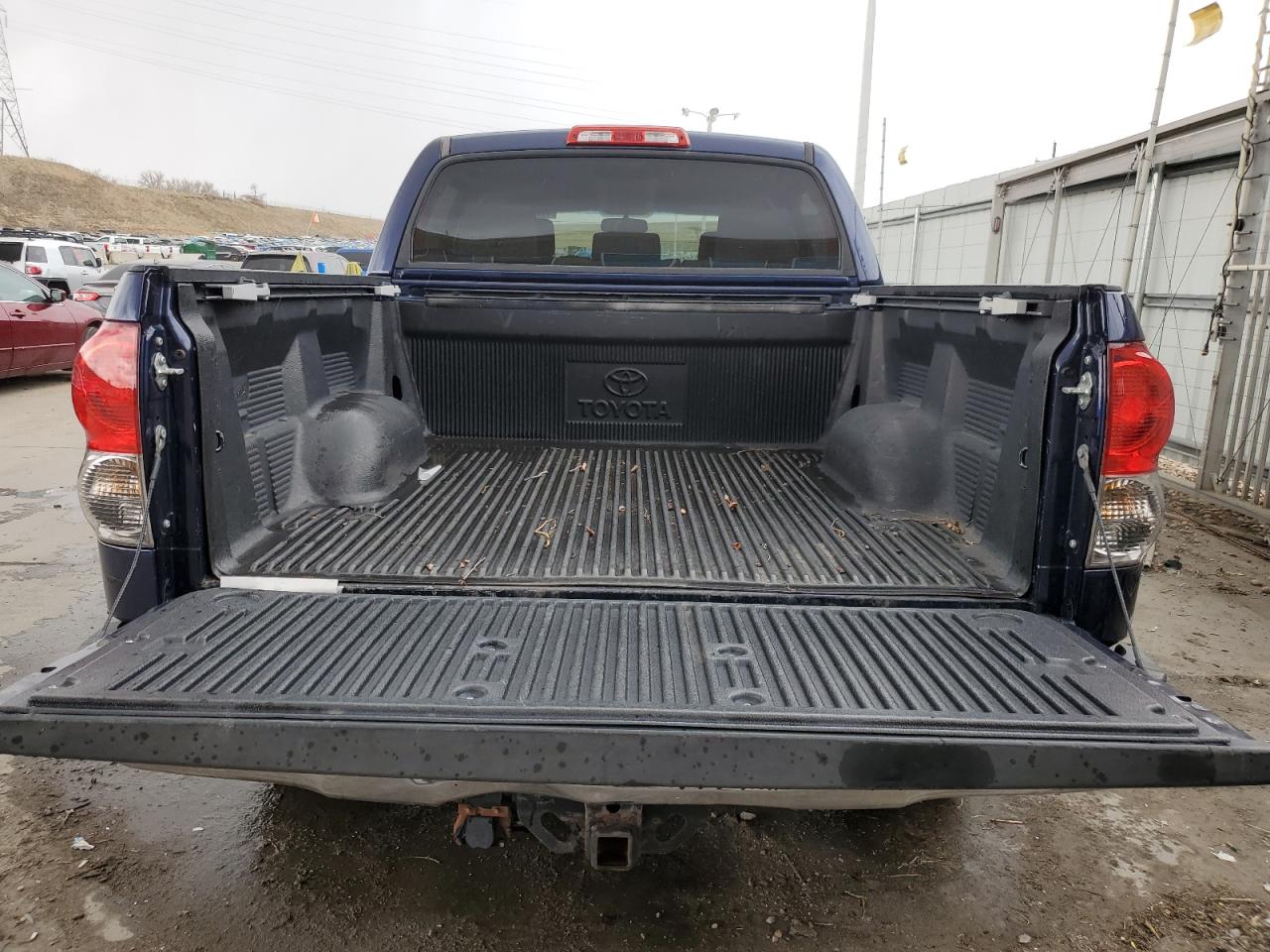 Photo 5 VIN: 5TFDW54169X087214 - TOYOTA TUNDRA 