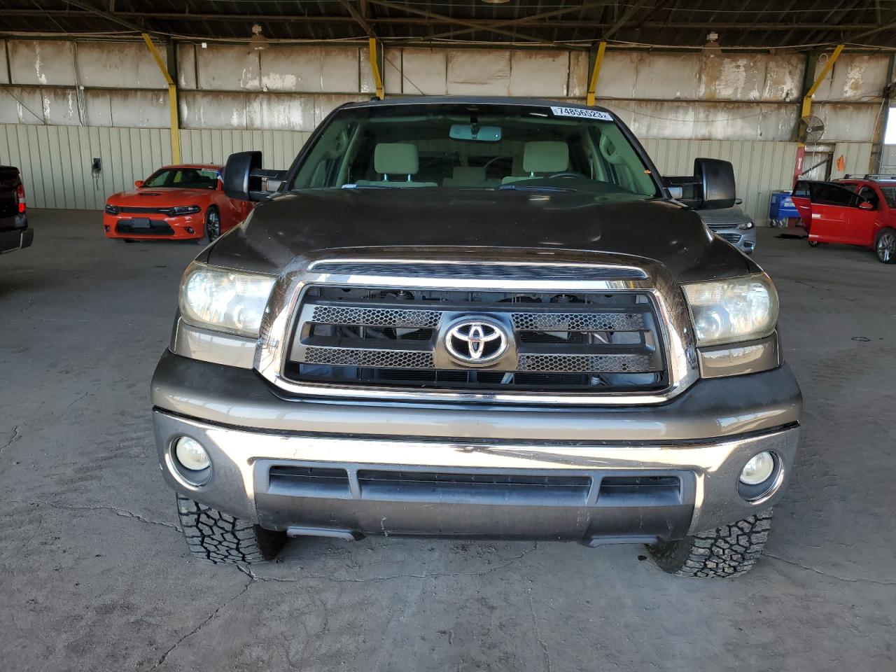 Photo 4 VIN: 5TFDW5F10AX125876 - TOYOTA TUNDRA 