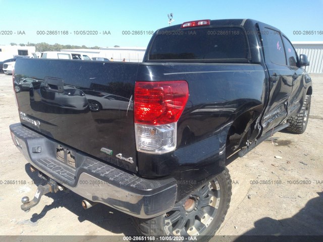 Photo 3 VIN: 5TFDW5F10BX203221 - TOYOTA TUNDRA 4WD TRUCK 