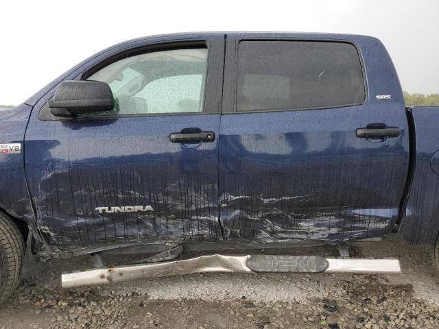 Photo 8 VIN: 5TFDW5F10CX239296 - TOYOTA TUNDRA CRE 