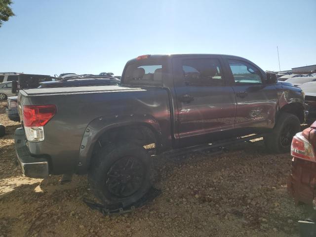 Photo 3 VIN: 5TFDW5F10DX314404 - TOYOTA TUNDRA CRE 