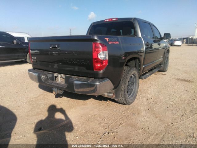 Photo 3 VIN: 5TFDW5F10EX332709 - TOYOTA TUNDRA 4WD TRUCK 