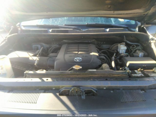 Photo 9 VIN: 5TFDW5F10EX332709 - TOYOTA TUNDRA 4WD TRUCK 