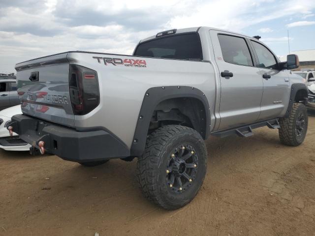 Photo 2 VIN: 5TFDW5F10EX350983 - TOYOTA TUNDRA CRE 