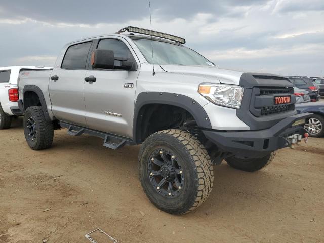 Photo 3 VIN: 5TFDW5F10EX350983 - TOYOTA TUNDRA CRE 