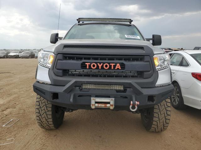 Photo 4 VIN: 5TFDW5F10EX350983 - TOYOTA TUNDRA CRE 