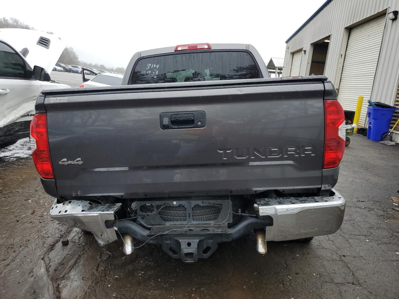 Photo 5 VIN: 5TFDW5F10EX398144 - TOYOTA TUNDRA 