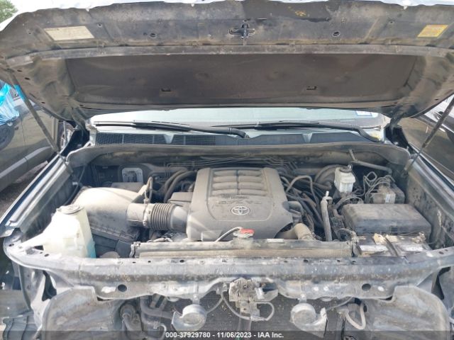 Photo 9 VIN: 5TFDW5F10FX434111 - TOYOTA TUNDRA 4WD TRUCK 