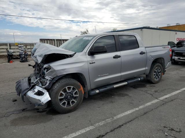 Photo 0 VIN: 5TFDW5F10GX500643 - TOYOTA TUNDRA 