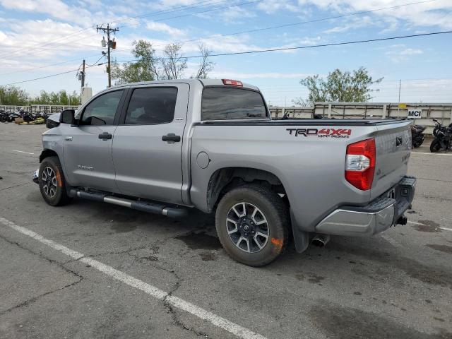 Photo 1 VIN: 5TFDW5F10GX500643 - TOYOTA TUNDRA 