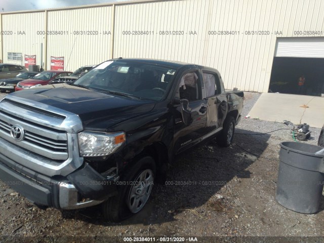 Photo 5 VIN: 5TFDW5F10GX504899 - TOYOTA TUNDRA 4WD TRUCK 