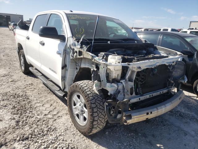 Photo 0 VIN: 5TFDW5F10GX505180 - TOYOTA TUNDRA CRE 