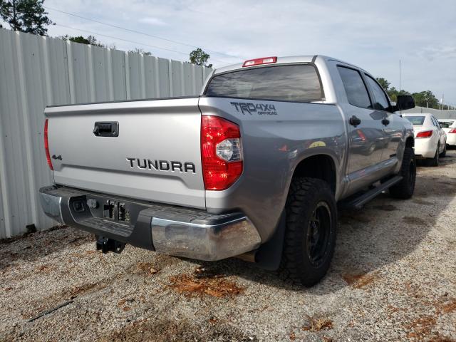 Photo 3 VIN: 5TFDW5F10HX622050 - TOYOTA TUNDRA CRE 