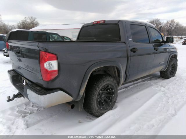 Photo 3 VIN: 5TFDW5F10HX656926 - TOYOTA TUNDRA 4WD 