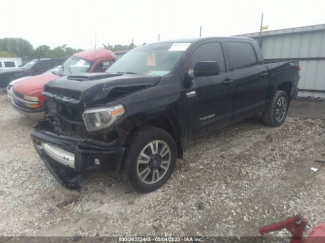 Photo 1 VIN: 5TFDW5F10JX709162 - TOYOTA TUNDRA 