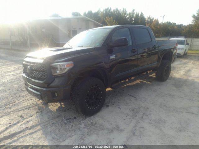 Photo 1 VIN: 5TFDW5F10JX751590 - TOYOTA TUNDRA 4WD 