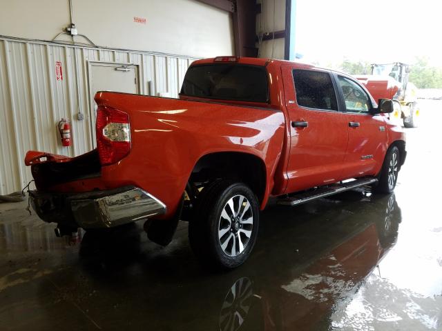 Photo 3 VIN: 5TFDW5F10JX757261 - TOYOTA TUNDRA CRE 