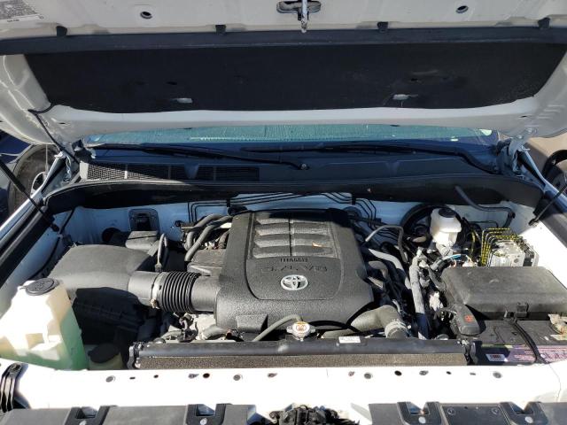 Photo 6 VIN: 5TFDW5F10JX765926 - TOYOTA TUNDRA CRE 