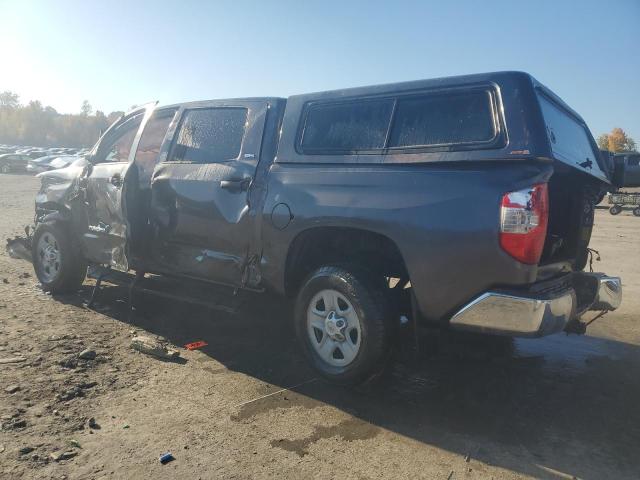 Photo 1 VIN: 5TFDW5F10KX834180 - TOYOTA TUNDRA CRE 