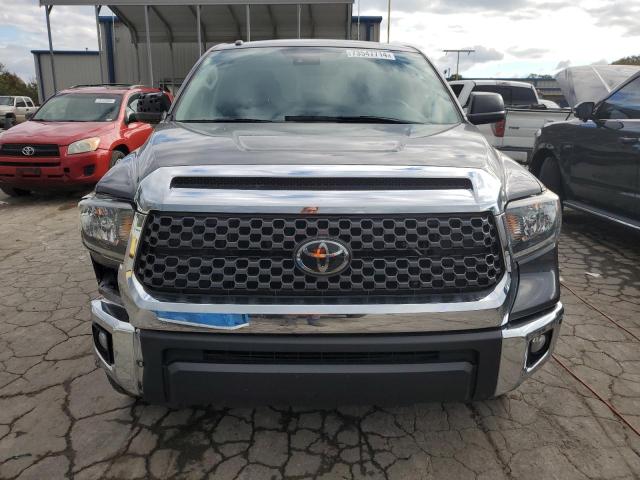 Photo 4 VIN: 5TFDW5F10KX835104 - TOYOTA TUNDRA CRE 