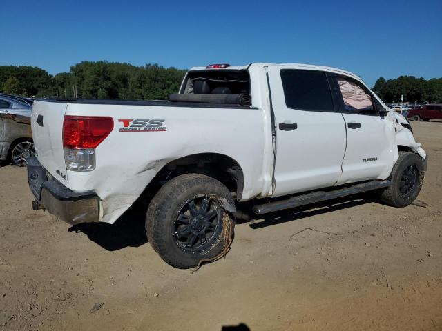 Photo 2 VIN: 5TFDW5F11CX246094 - TOYOTA TUNDRA CRE 