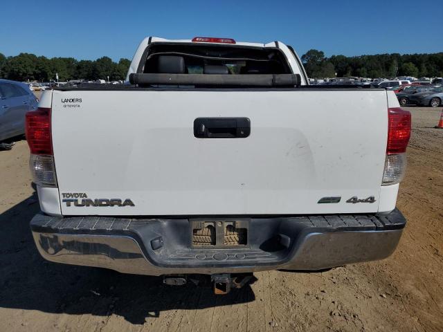 Photo 5 VIN: 5TFDW5F11CX246094 - TOYOTA TUNDRA CRE 