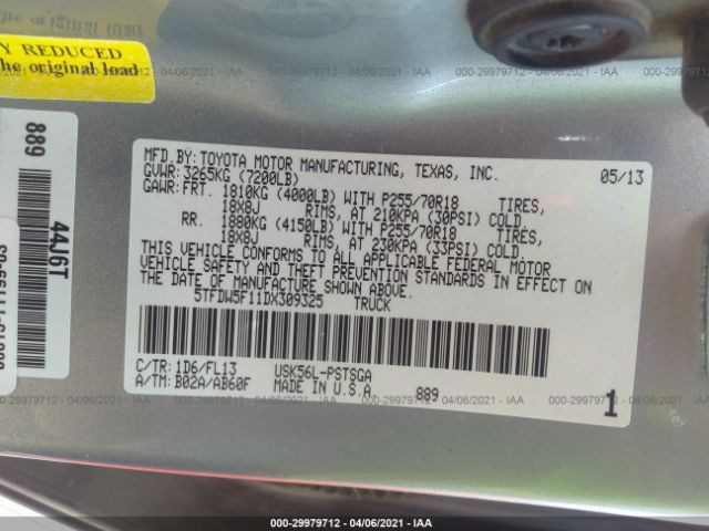 Photo 8 VIN: 5TFDW5F11DX309325 - TOYOTA TUNDRA 4WD TRUCK 