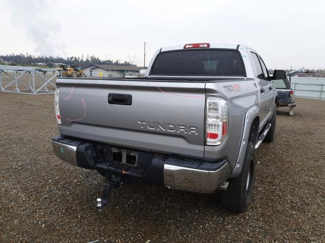 Photo 3 VIN: 5TFDW5F11FX417043 - TOYOTA TUNDRA CRE 