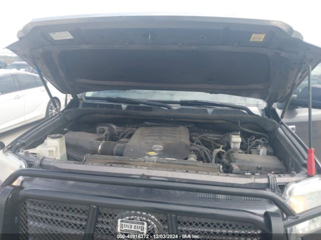 Photo 9 VIN: 5TFDW5F11FX473791 - TOYOTA TUNDRA 