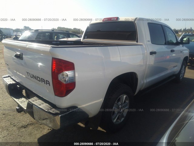 Photo 3 VIN: 5TFDW5F11GX490513 - TOYOTA TUNDRA 4WD TRUCK 